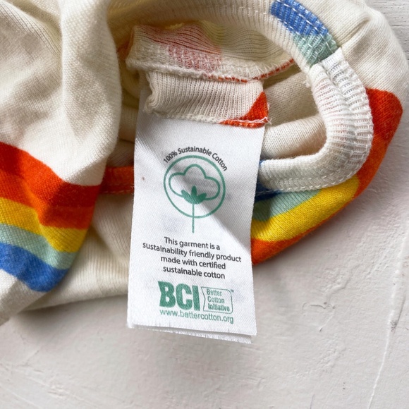 Nadadelazos Rainbow Onesie 6 months - Picture 5 of 5